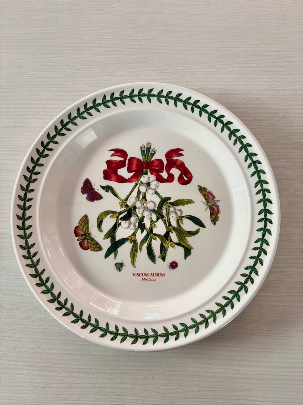 Portmeirion Mistletoe Dinner Plate Made in Britain NEW Discontinued 2010